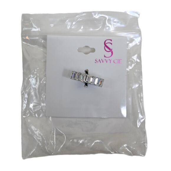 SAVVY CIE JEWELS Sterling Silver Bold Baguette CZ Ring Size 8 NEW - Picture 4 of 5